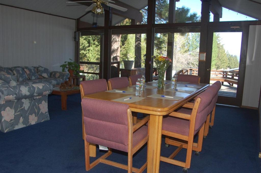 Aviva Inn Tahoe City Ngoại thất bức ảnh